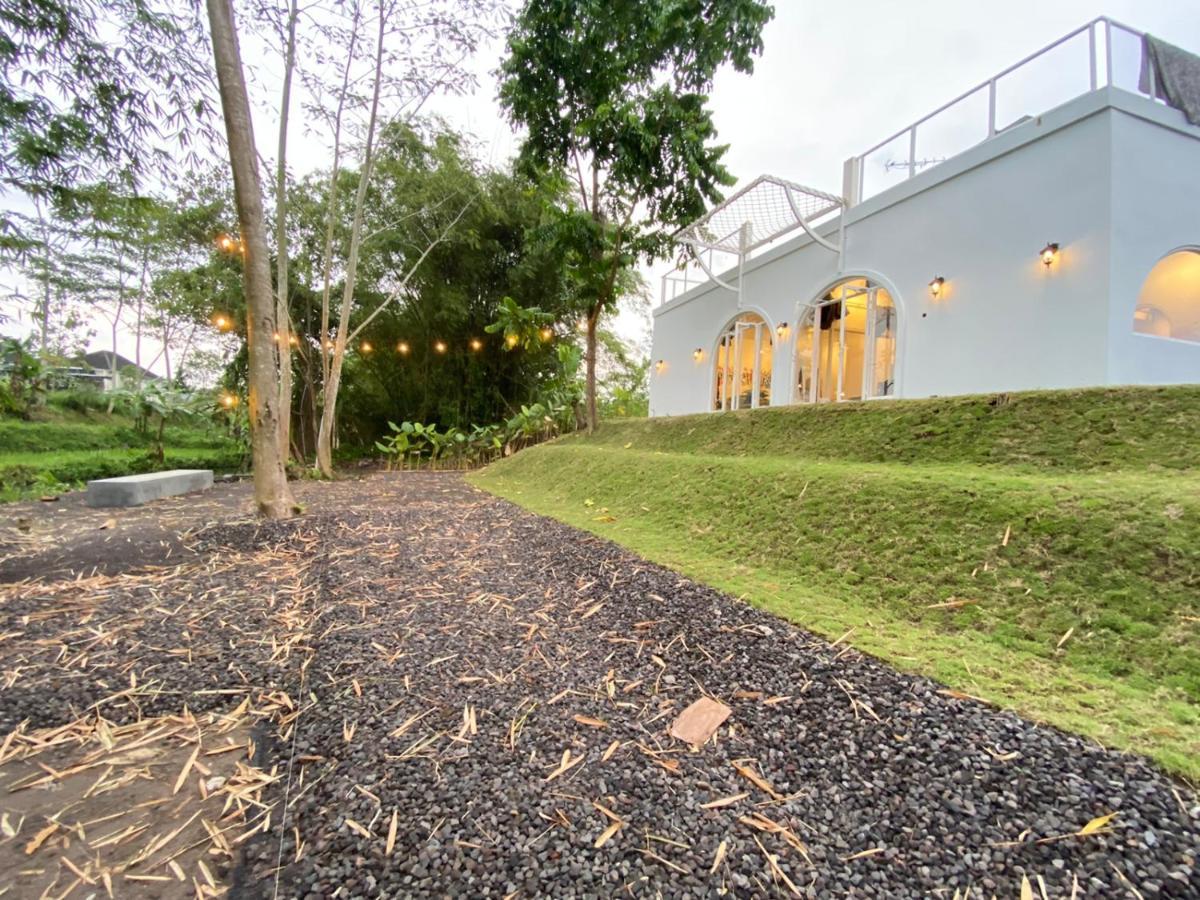 Karabineri Private Pool Jogja Villa Ngaglik Екстер'єр фото