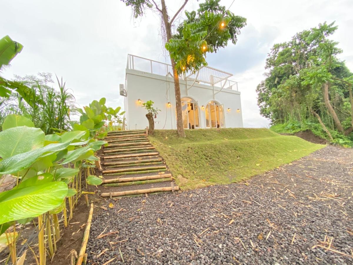 Karabineri Private Pool Jogja Villa Ngaglik Екстер'єр фото